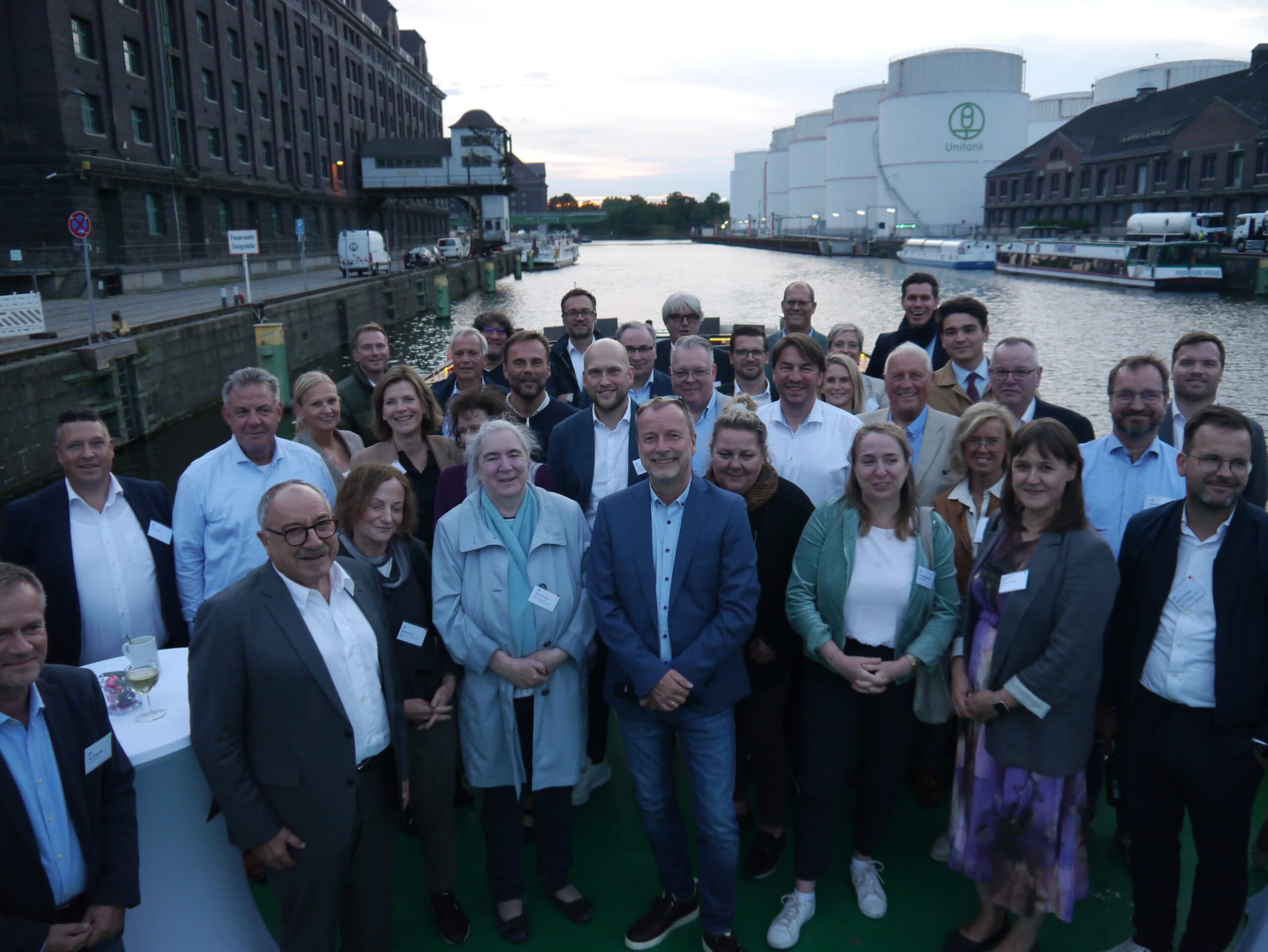 20 Jahre LogistikNetz Berlin-Brandenburg: Jubiläums-Sommerfest auf den Berliner Gewässern